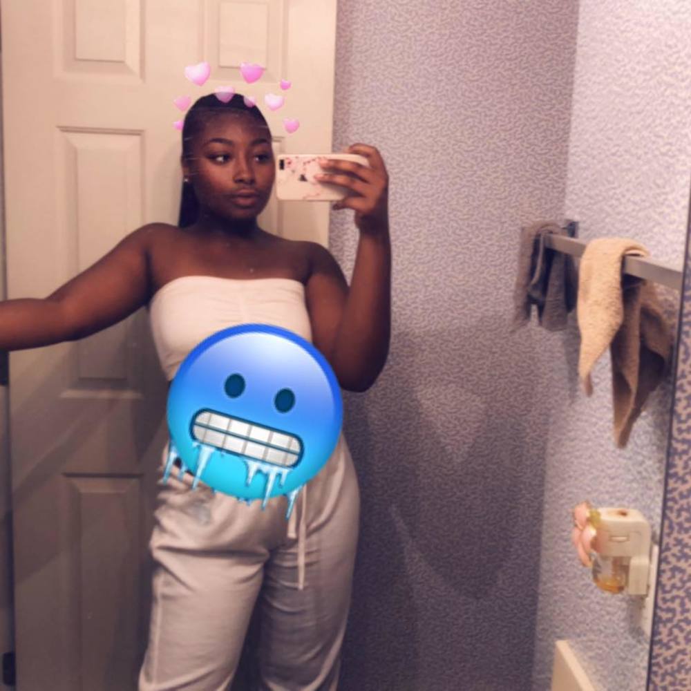 Meet your Posher, Danielle